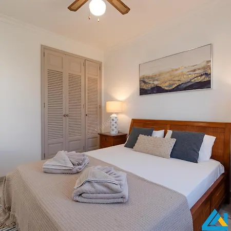 239 - Casa Lily By Now Ltd Villa Playa Blanca (Lanzarote)