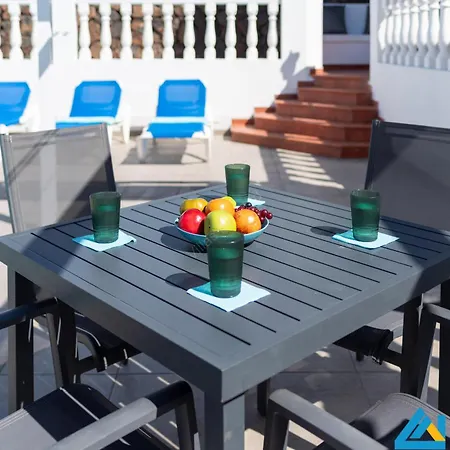 239 - Casa Lily By Now Ltd Villa Playa Blanca (Lanzarote)